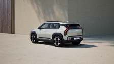 kia_ev3_2025-07.jpg