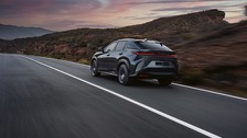 lexus_rz_450e_2023-17.jpg