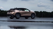 nissan_ariya_2022-07.jpg