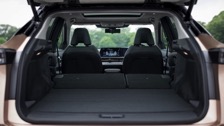 nissan_ariya_2022-11.jpg