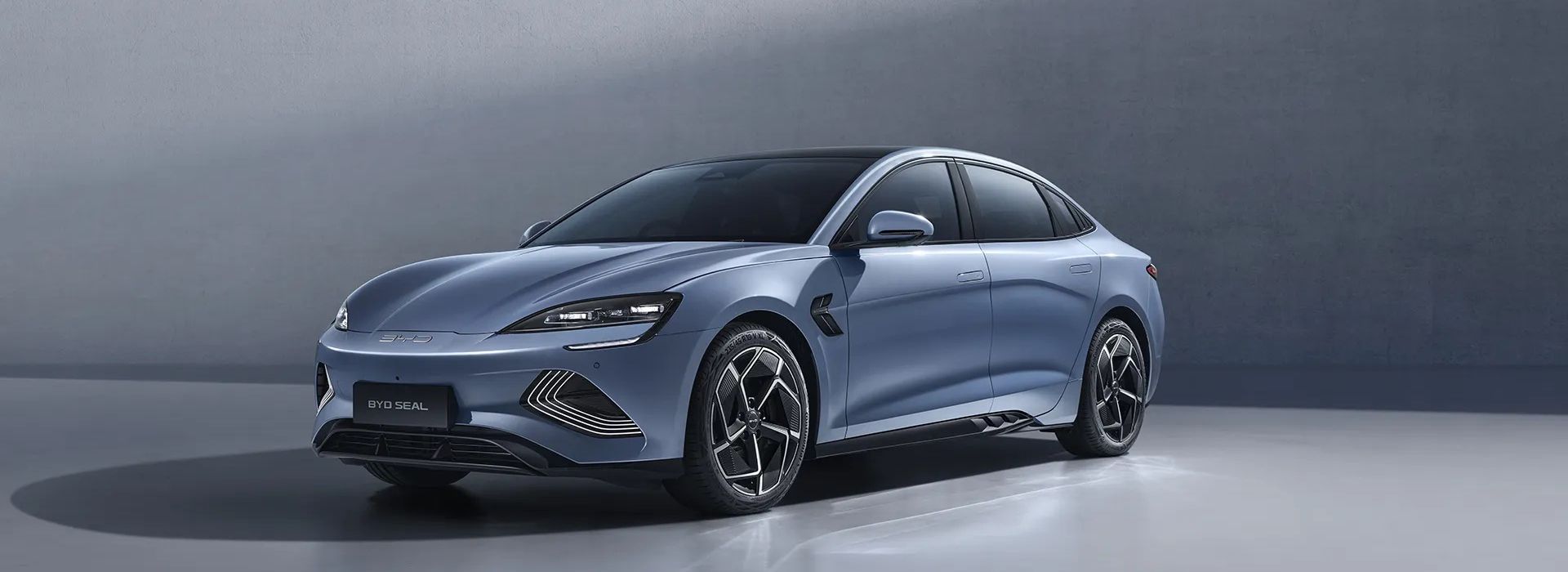 BYD Seal 2023 új teszt vélemény 2025 autó pályzat